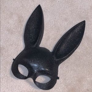 Ariana Grande Dangerous Woman Glitter Ears